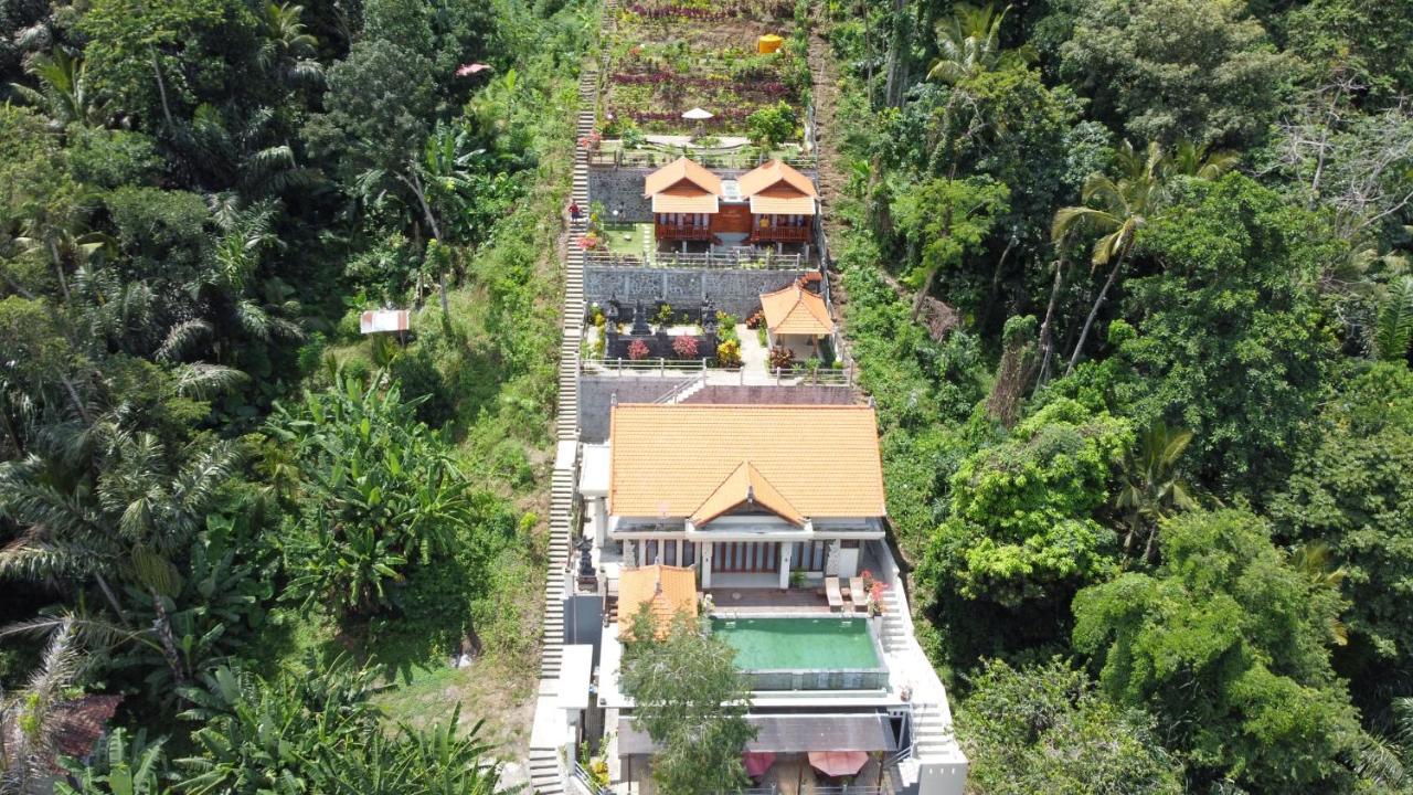 فيلا Bukit Kembang Sari كارانغاسِم المظهر الخارجي الصورة