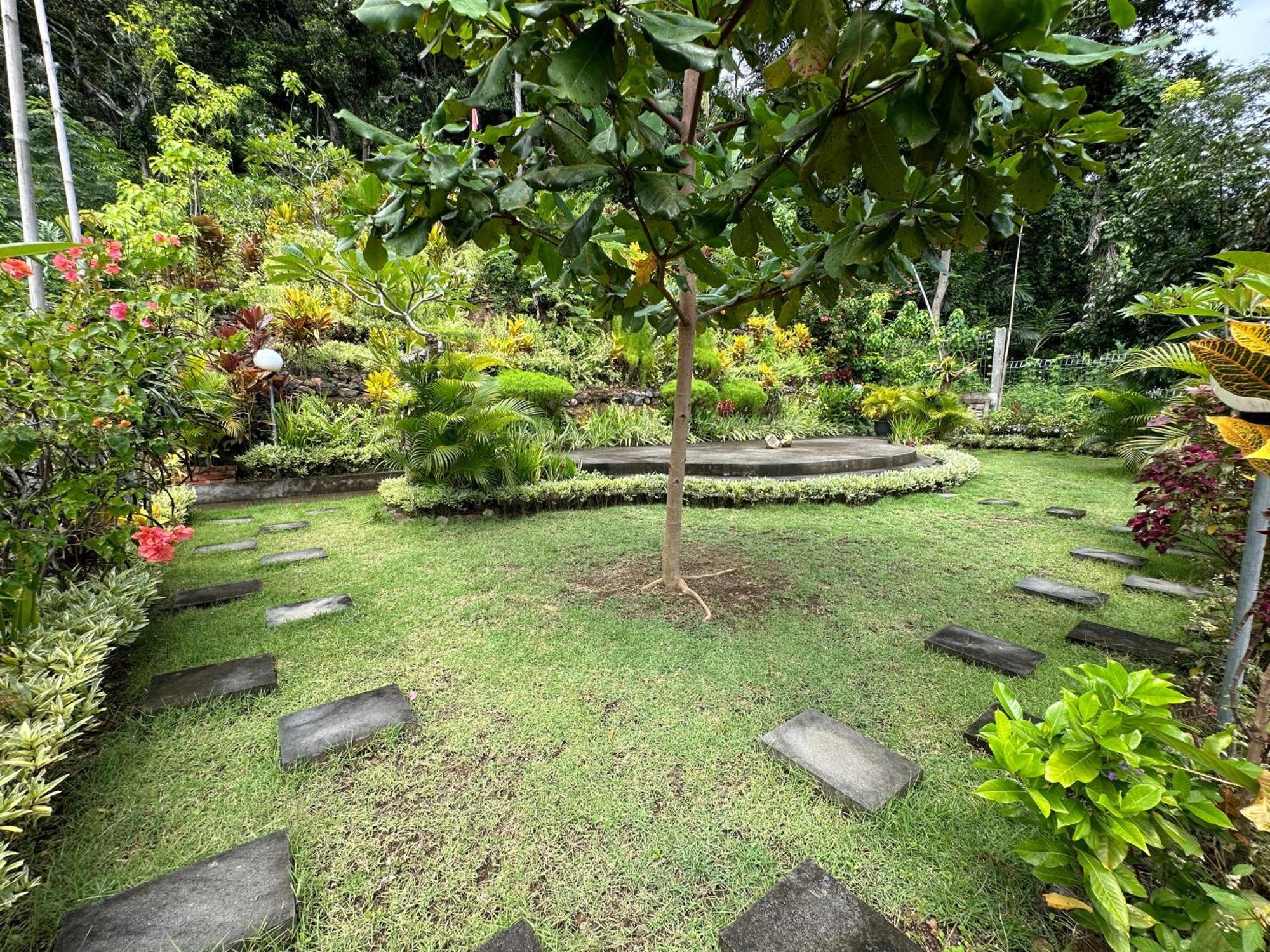 فيلا Bukit Kembang Sari كارانغاسِم المظهر الخارجي الصورة